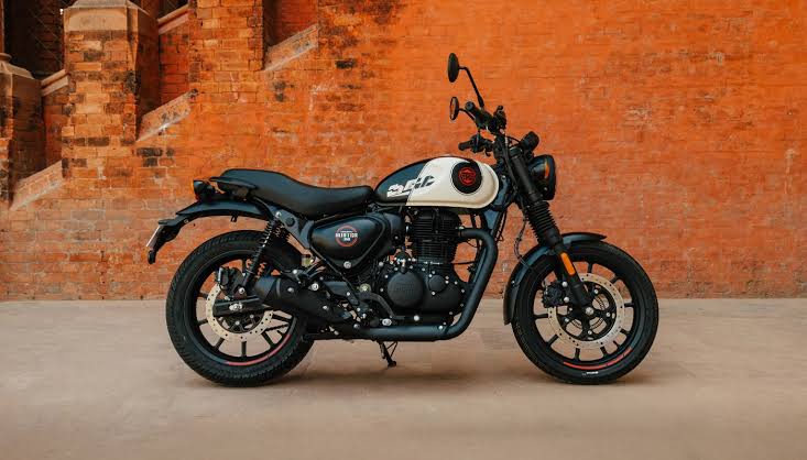 Royal Enfield Hunter 350: दमदार लुक और शानदार माइलेज के साथ, कीमत सिर्फ ₹1.50 लाख से शुरू!